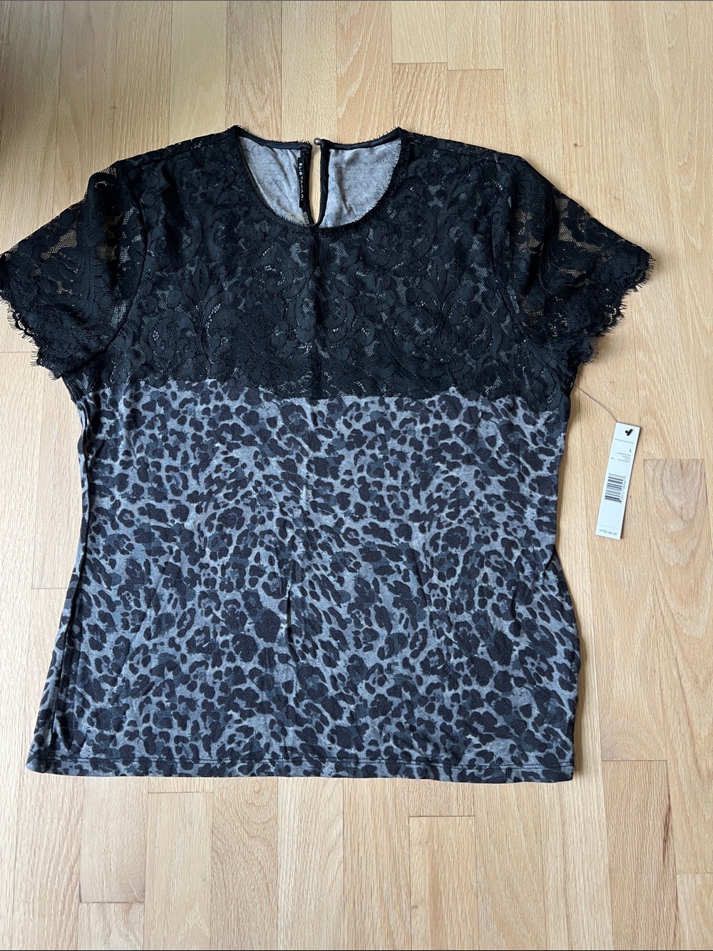 Elie Tahari Black Lace Yoke Leopard Print Top